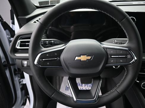 New 2026 Chevrolet Traverse LT AWD/4WD image 11