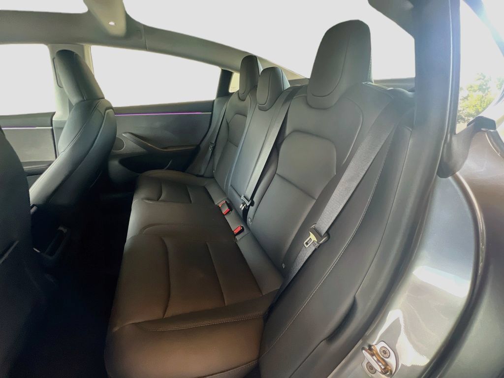 Used 2025 Tesla Model 3 Long Range RWD image 25