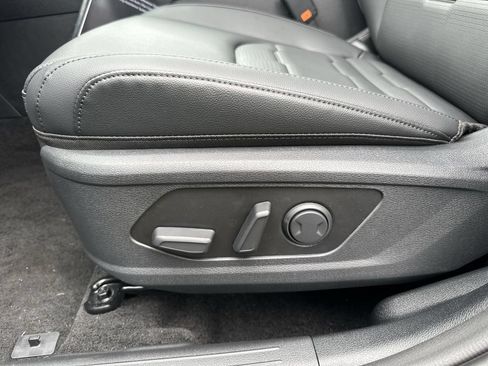 New 2026 Kia Sportage SX FWD image 4