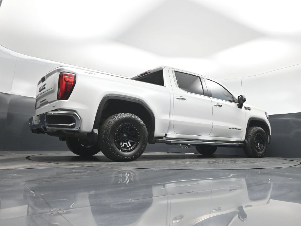 Used 2020 GMC Sierra 1500 SLT w/ SLT Premium Plus Package AWD/4WD image 47