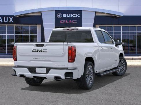 New 2026 GMC Sierra 1500 Denali Ultimate w/ LPO, Black Badging Package image 28