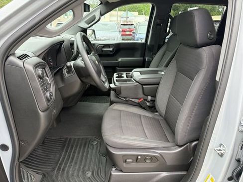 Used 2024 Chevrolet Silverado 1500 Custom w/ Turbomax Blackout Package AWD/4WD image 13