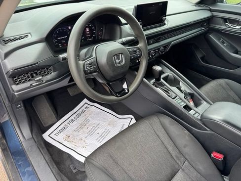Used 2025 Honda Accord SE image 13