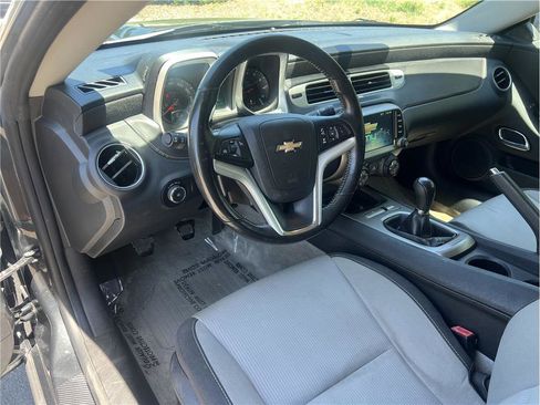 Used 2013 Chevrolet Camaro LT RWD image 12