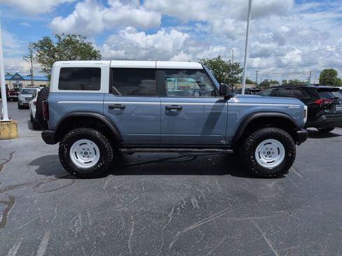 Used 2023 Ford Bronco Heritage Edition AWD/4WD image 6
