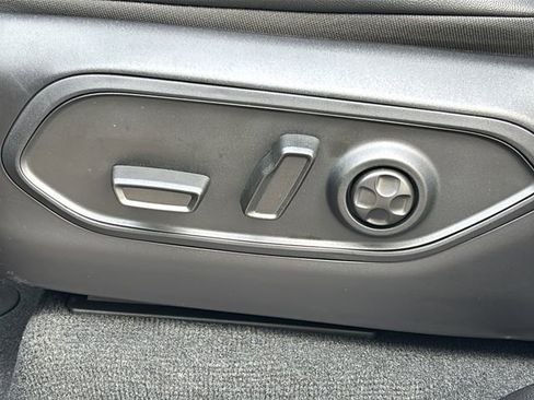 New 2026 Jeep Grand Cherokee Limited AWD/4WD image 37