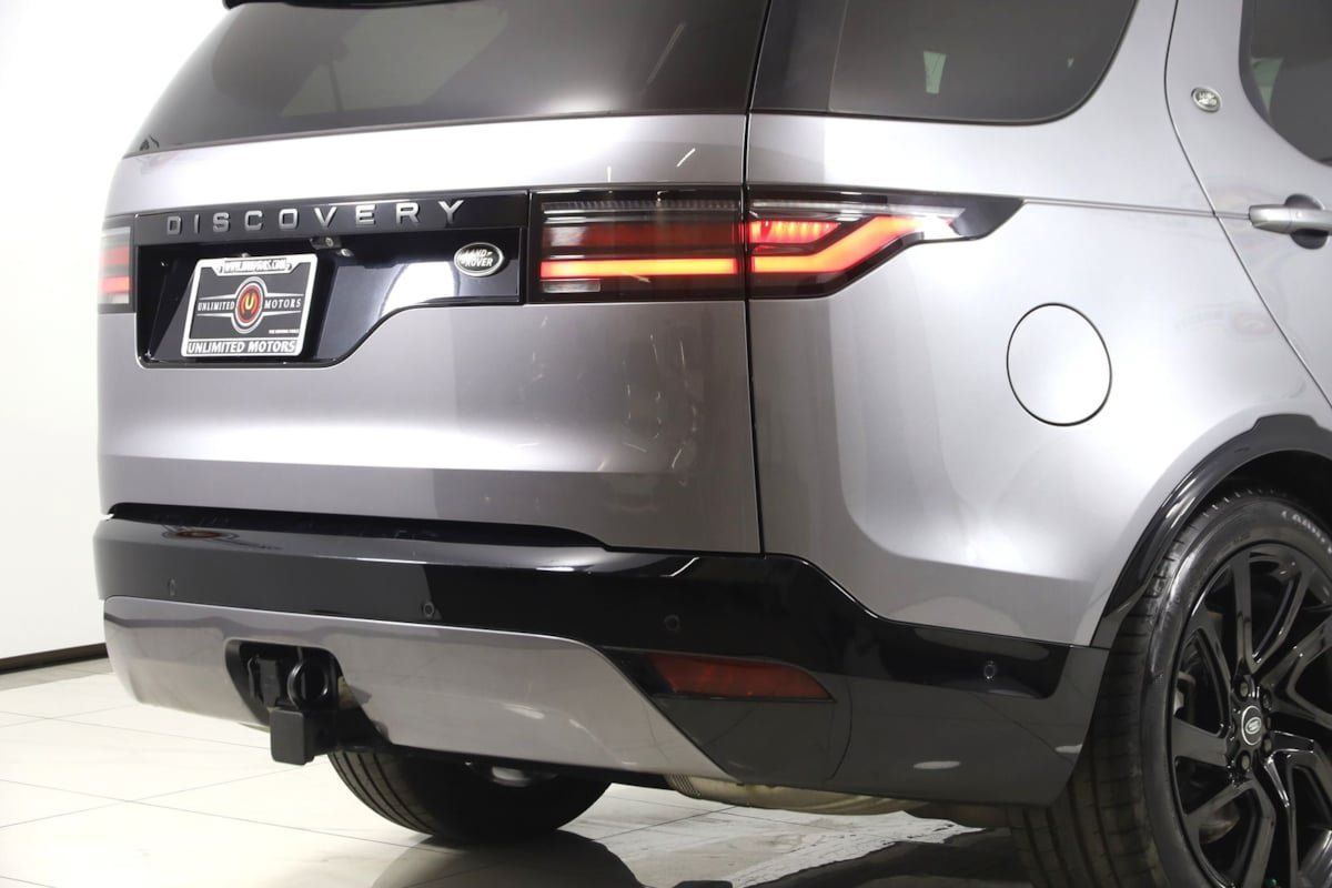 Used 2023 Land Rover Discovery S R-Dynamic AWD/4WD image 46