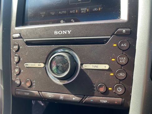 Used 2016 Ford Fusion Titanium image 43