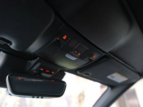 Used 2017 Mercedes-Benz C 43 AMG 4MATIC Cabriolet image 24