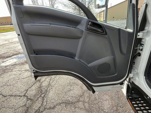 New 2024 Chevrolet Low Cab Forward image 17