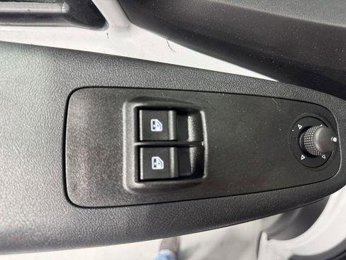 New 2024 RAM ProMaster 3500 w/ Convenience Group image 12