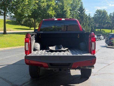 Used 2020 Ford F250 Platinum AWD/4WD image 4