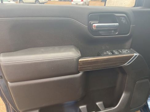 Used 2021 Chevrolet Silverado 1500 LT w/ All Star Edition Plus image 39