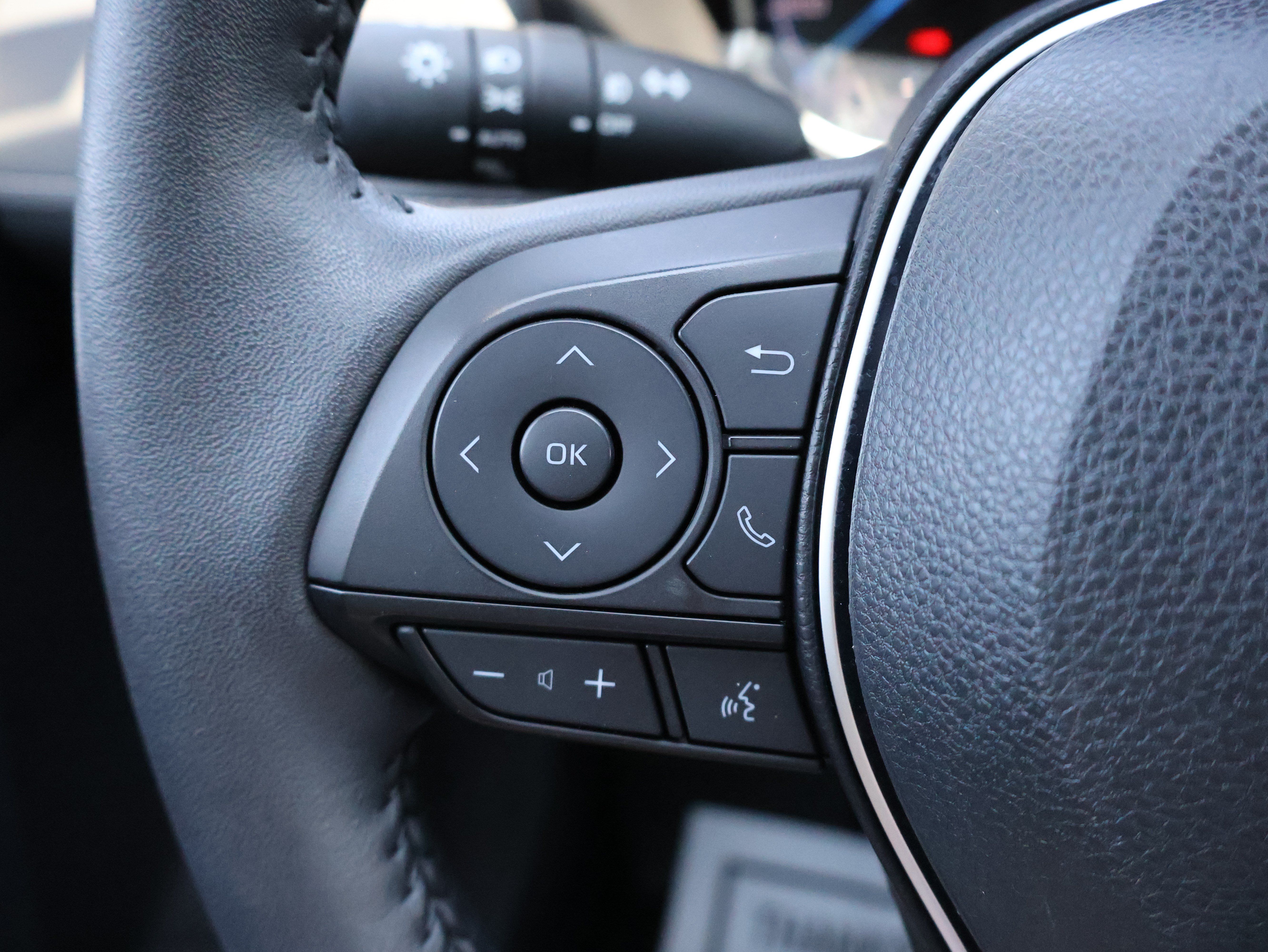 Used 2024 Toyota RAV4 XLE Premium w/ Weather Package AWD/4WD image 29