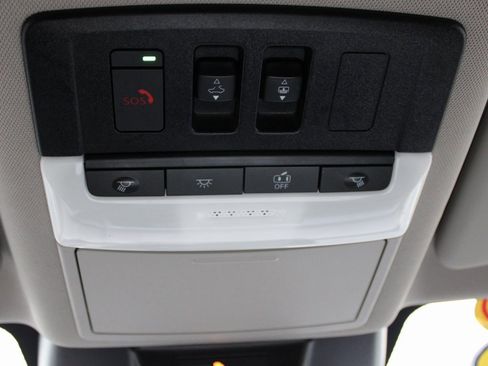 Certified 2023 Nissan Rogue Platinum w/ Platinum Premium Package image 48