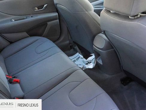 Used 2024 Hyundai Elantra Blue image 13