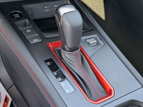 New 2026 Nissan Kicks SR FWD image 17