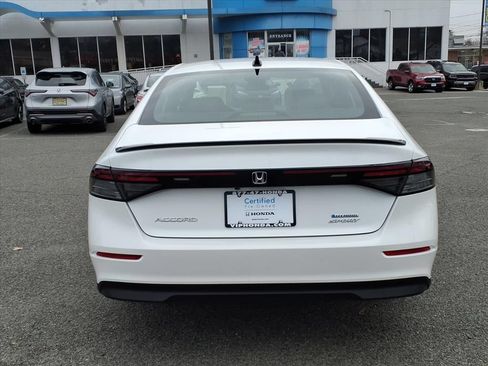 Used 2024 Honda Accord Sport image 5