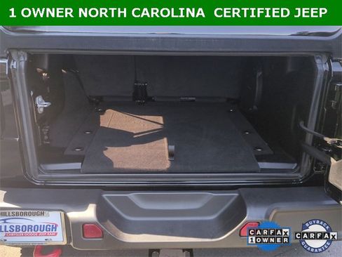 Certified 2023 Jeep Wrangler Rubicon w/ Cold Weather Group image 23