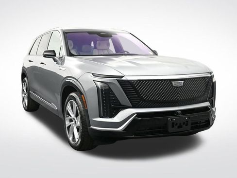 Used 2026 Cadillac Vistiq Luxury AWD/4WD image 7