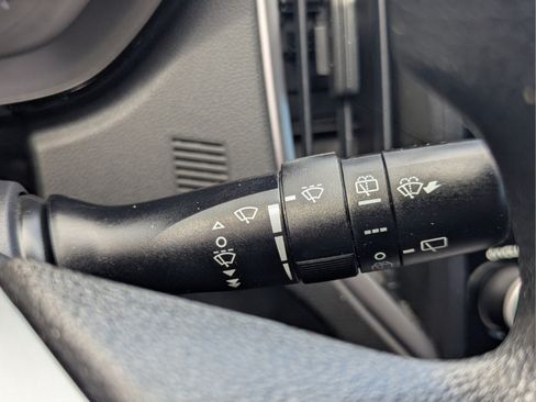 Used 2021 Subaru Crosstrek 2.0i AWD/4WD image 31