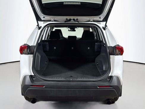 Used 2023 Toyota RAV4 LE FWD image 23