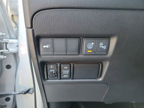 Used 2017 Nissan Armada SL w/ Technology Package RWD image 12