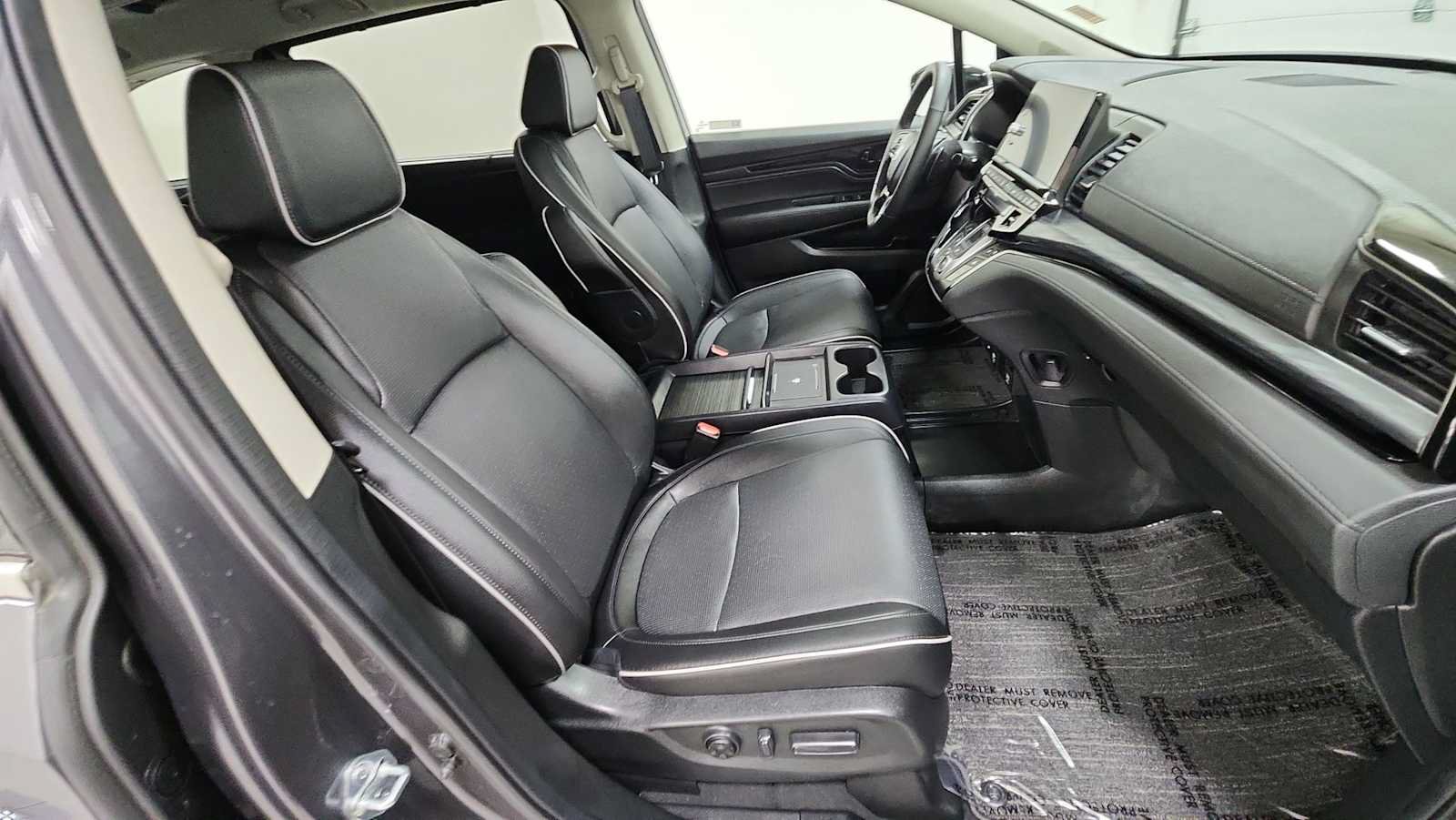 Used 2026 Honda Odyssey Elite image 31