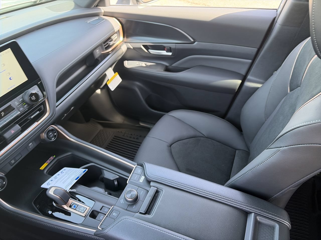 New 2026 Toyota Grand Highlander AWD Hybrid image 20