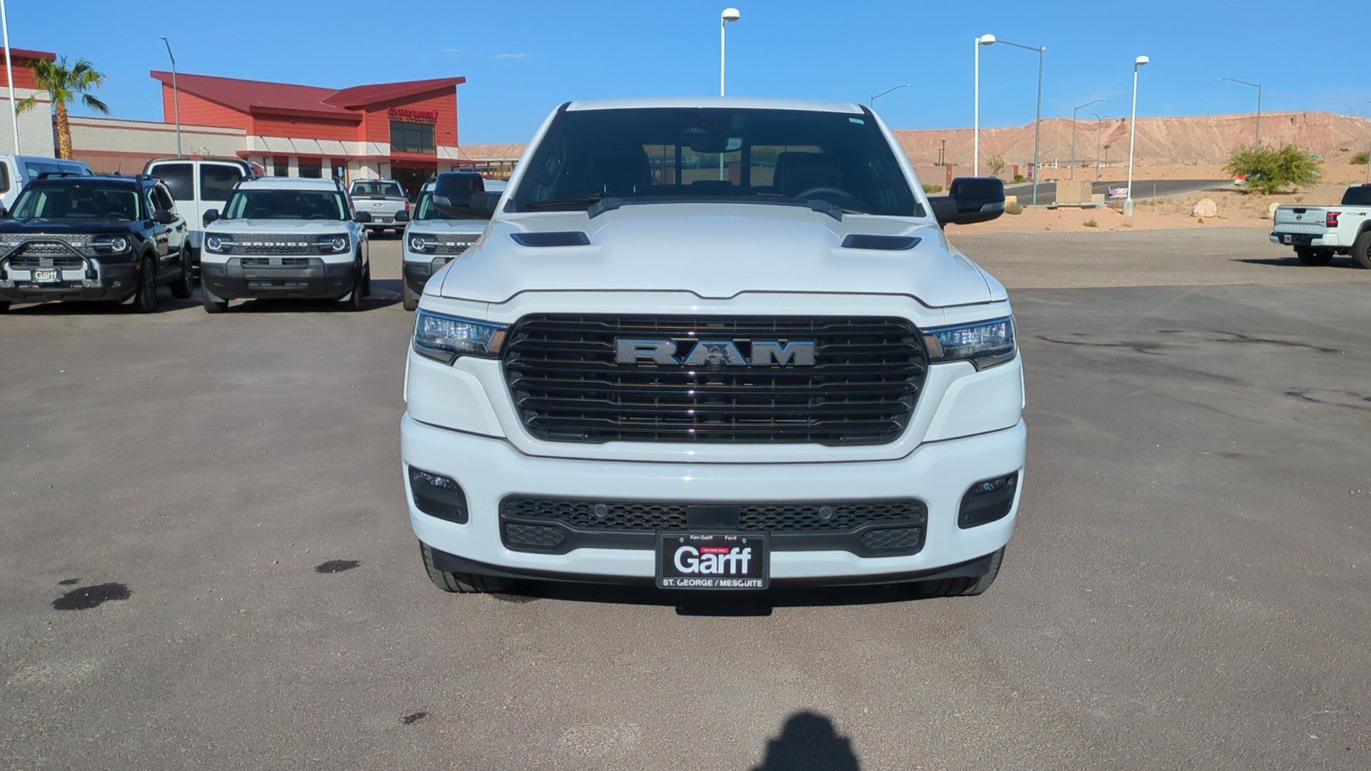 Used 2025 RAM 1500 Laramie w/ Sport Appearance Package AWD/4WD image 9