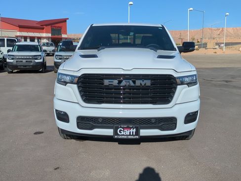 Used 2025 RAM 1500 Laramie w/ Sport Appearance Package AWD/4WD image 9