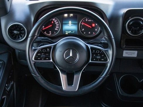 Used 2022 Mercedes-Benz Sprinter 3500 image 12