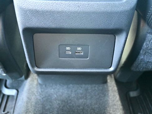 Used 2022 Nissan Rogue SV w/ SV Premium Package AWD/4WD image 16