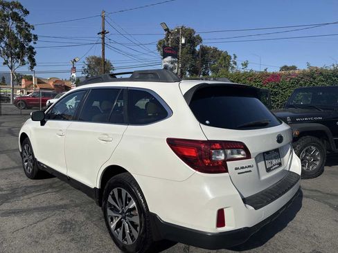 Used 2015 Subaru Outback 2.5i Limited AWD/4WD image 5