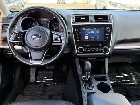 Used 2018 Subaru Outback 2.5i Limited image 32