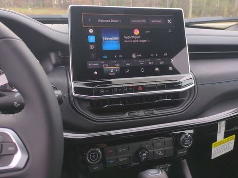 New 2026 Jeep Compass Latitude AWD/4WD image 35