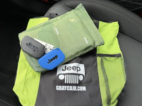 Used 2019 Jeep Wrangler Sport AWD/4WD image 17