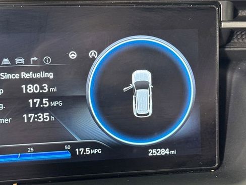 Certified 2022 Hyundai Tucson Limited image 18