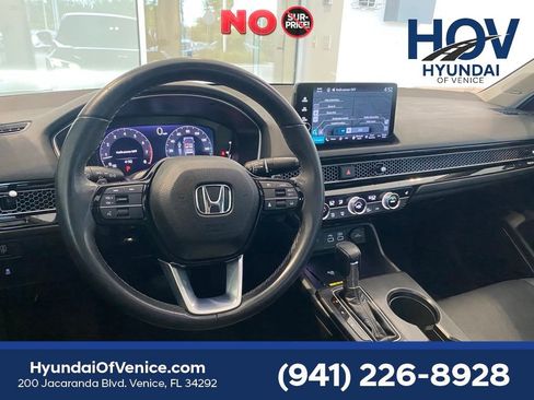 Used 2024 Honda Civic Touring image 44
