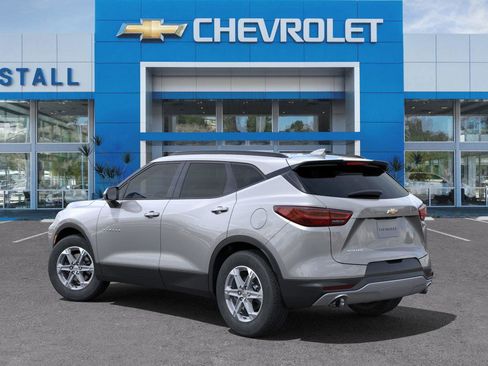 New 2025 Chevrolet Blazer LT w/ Convenience Package image 3