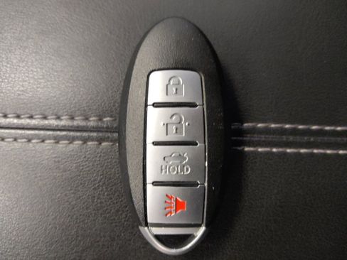 Used 2021 Nissan Sentra SV FWD image 32