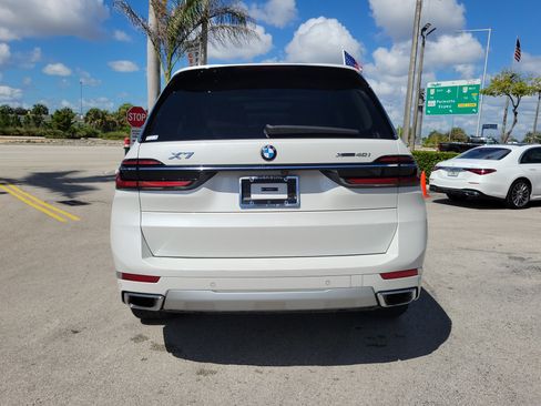 Used 2024 BMW X7 xDrive40i AWD/4WD image 6