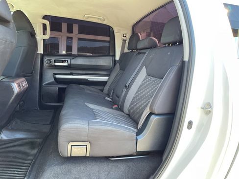 Used 2018 Toyota Tundra SR5 image 21