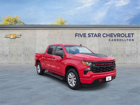 Certified 2022 Chevrolet Silverado 1500 Custom image 1