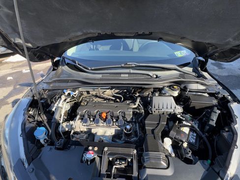 Used 2018 Honda HR-V LX image 20