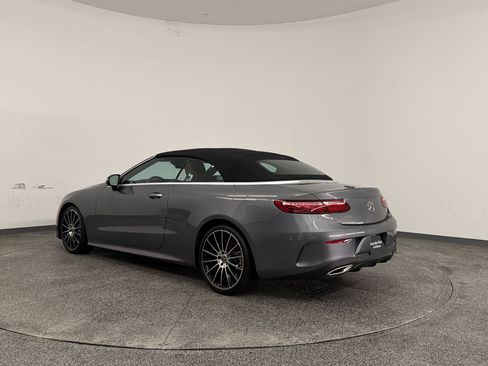 Used 2023 Mercedes-Benz E 450 Cabriolet image 3