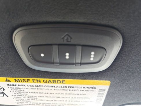 New 2026 Chrysler Pacifica Pinnacle w/ Trailer Tow Group image 33