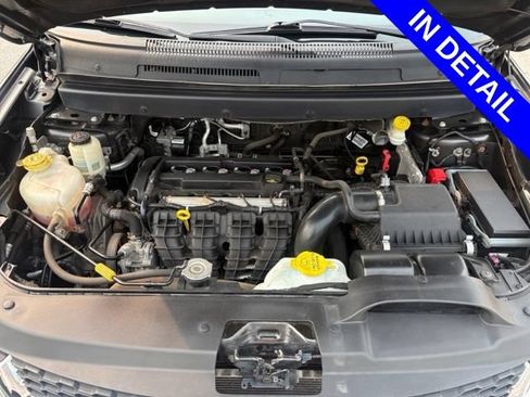 Used 2017 Dodge Journey SE w/ Flexible Seating Group FWD image 43