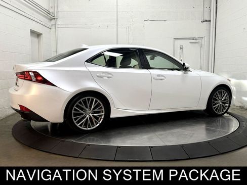 Used 2016 Lexus IS 300 AWD w/ Navigation System Package image 8