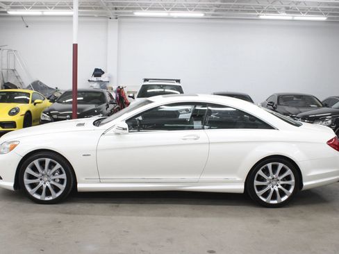 Used 2012 Mercedes-Benz CL 550 4MATIC image 3